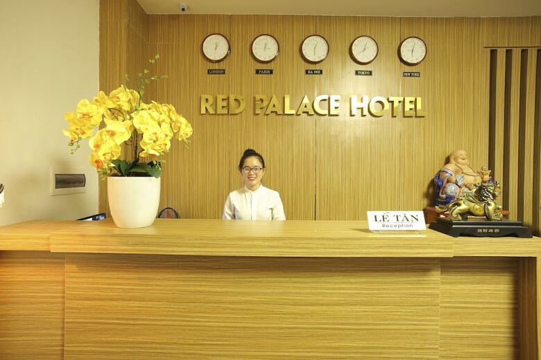 Red Palace Hotel