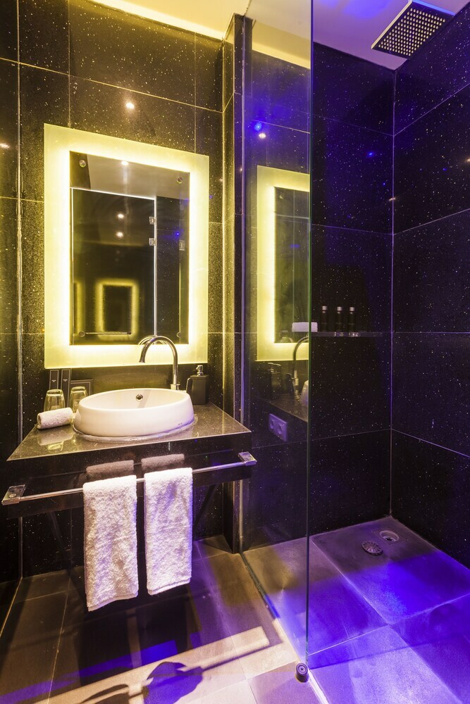 Hotel Imani Suites