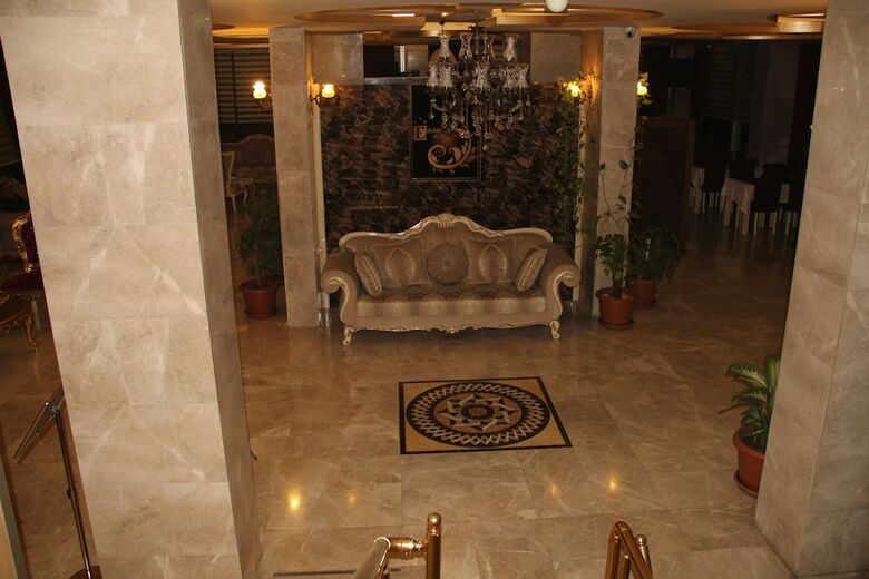 Grand Ezel Hotel
