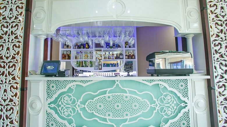 Emerald Hotel