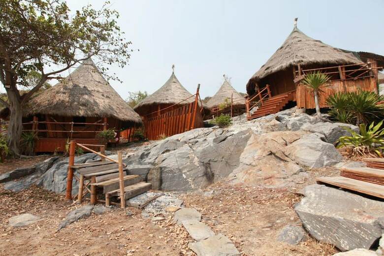Hotel Paree Hut Resort Koh Sichang
