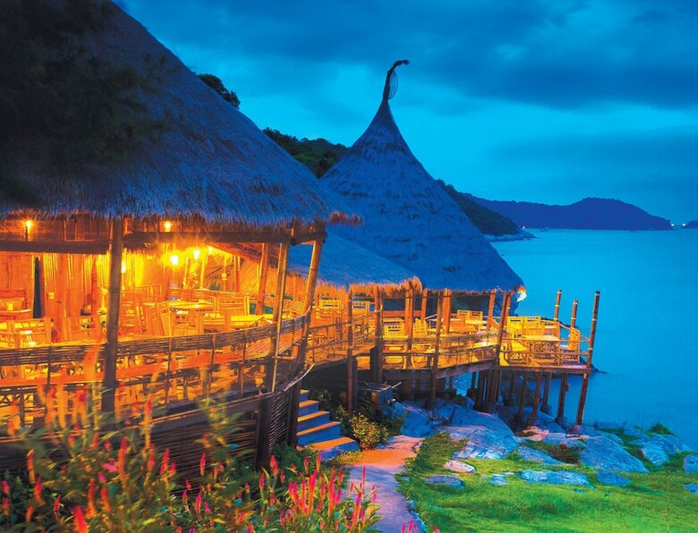 Hotel Paree Hut Resort Koh Sichang