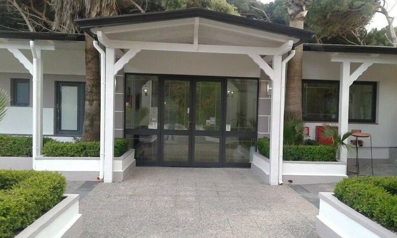 Posada Hotel Lepin�de