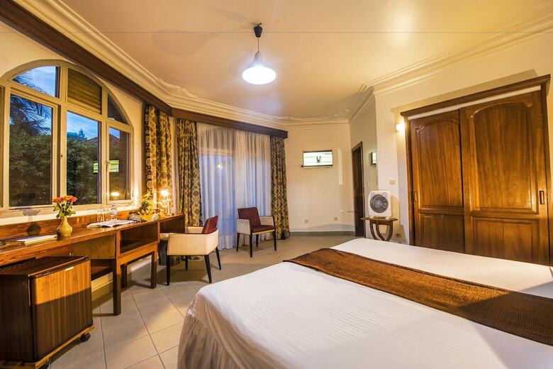 Hotel Chez Lando