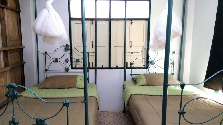 Hotel Ayutthaya Antique Homestay