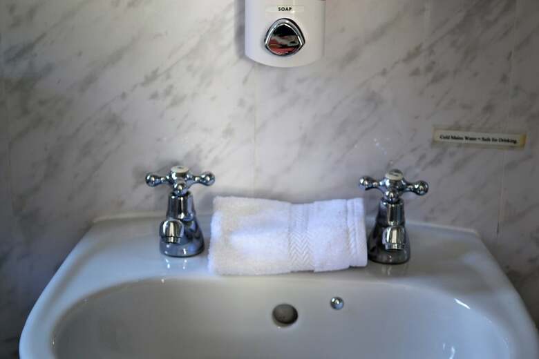 Hotel Carrington Guest House Bed And Breakfast