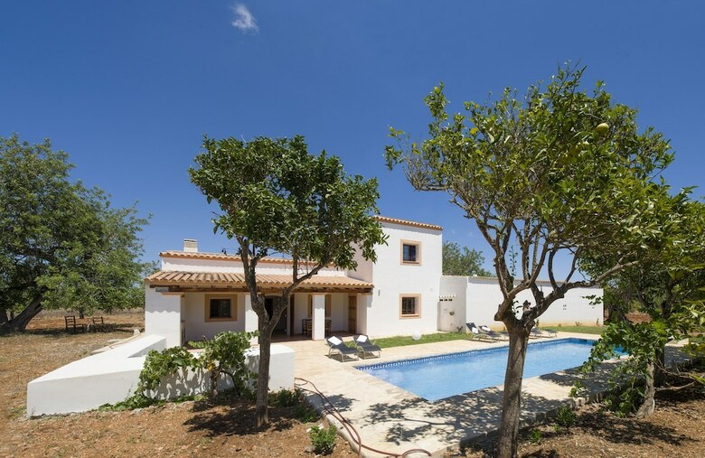 Villa Can Cama