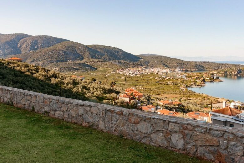 Apartamentos Epidavros Seascape