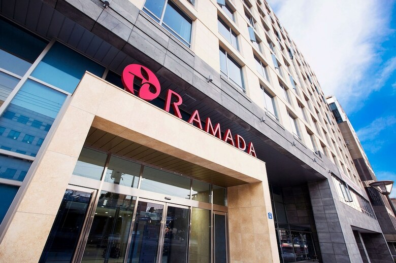 Hotel Ramada Jeju City Hall