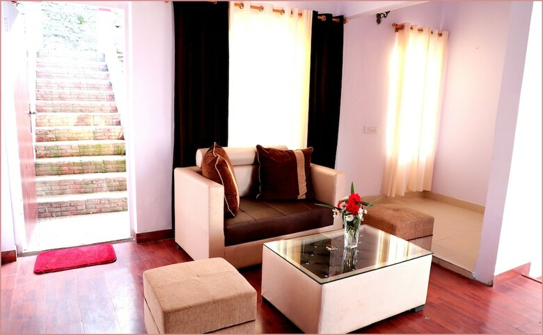 Hotel The Swiss Village Resort