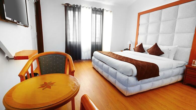 Hotel The Swiss Village Resort