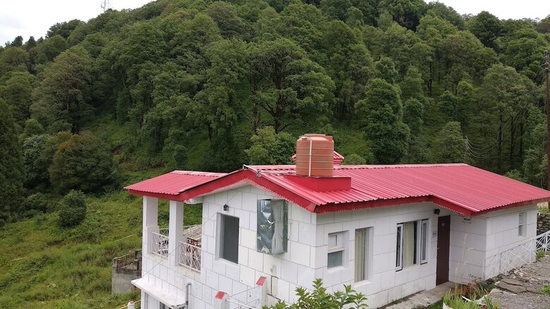 Hotel The Swiss Village Resort