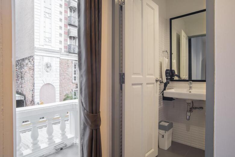 Hostal X9hostel