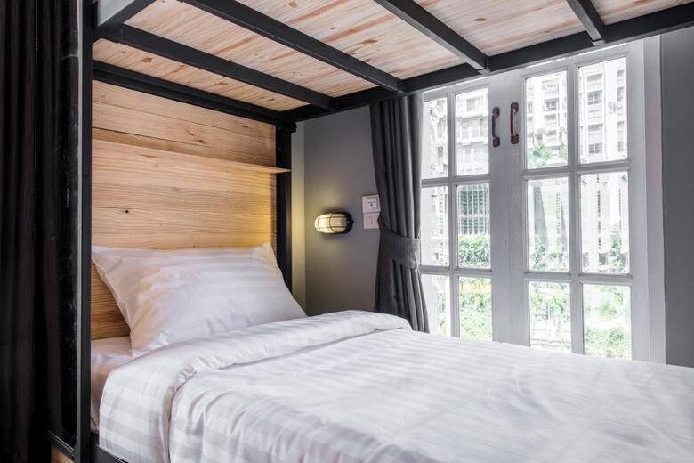 Hostal X9hostel