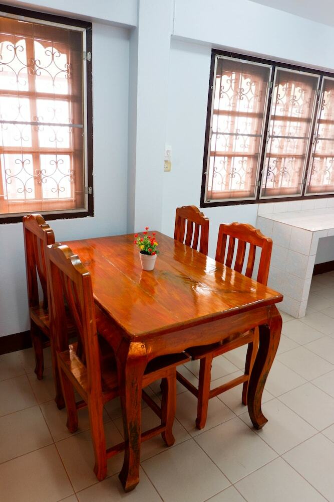 Hotel Ban Yenjid