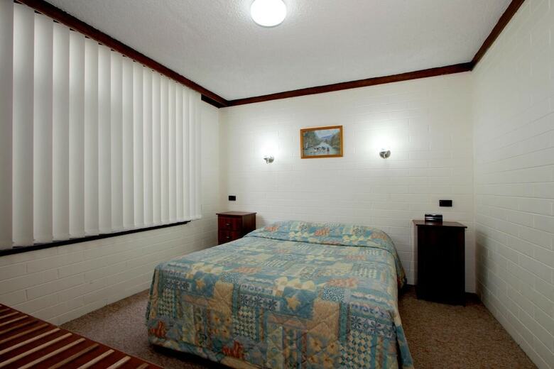 Midtown Motor Inn