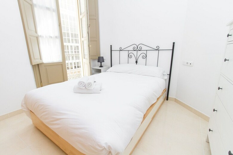 Calle Mezquitilla - Spacious Apartment By La Recepci�n