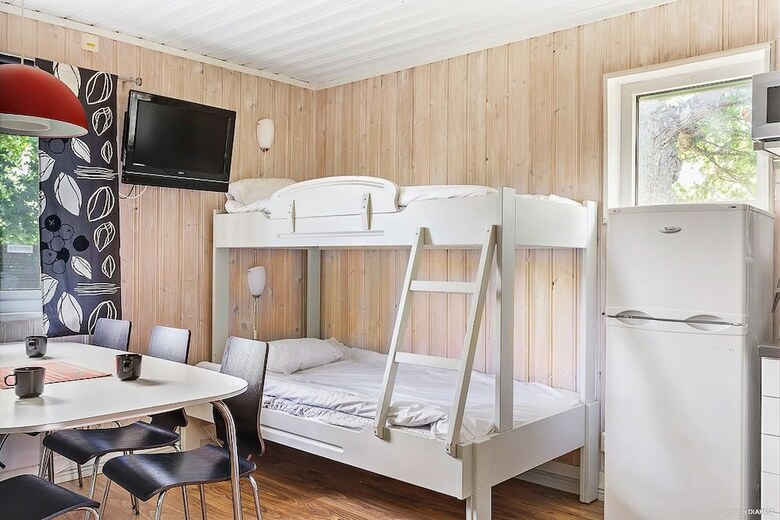 First Camp M�lle
