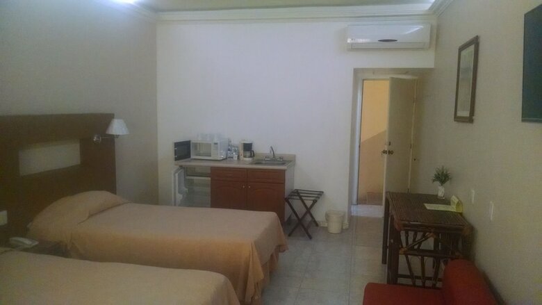 Hotel Palmera Suites