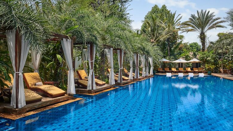 Palace Gate Hotel & Resort