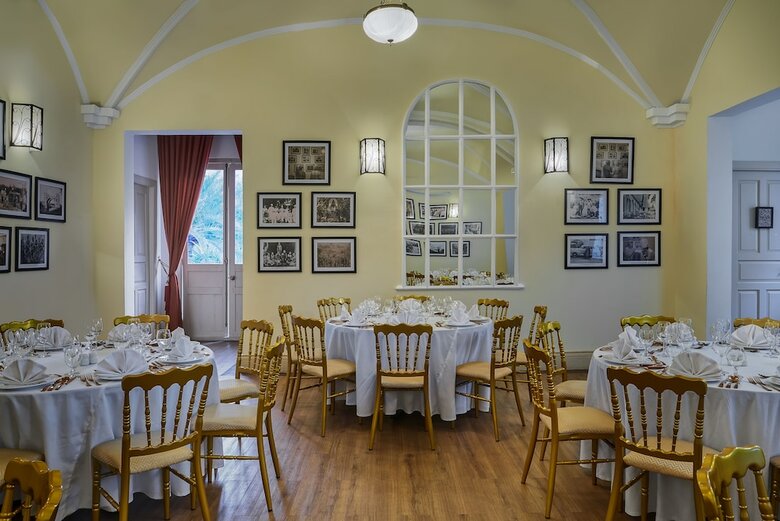 Palace Gate Hotel & Resort