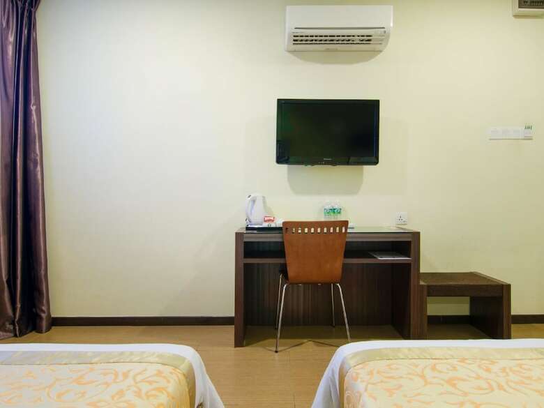 Eight Days Boutique Hotel @ Impianemas Skudai