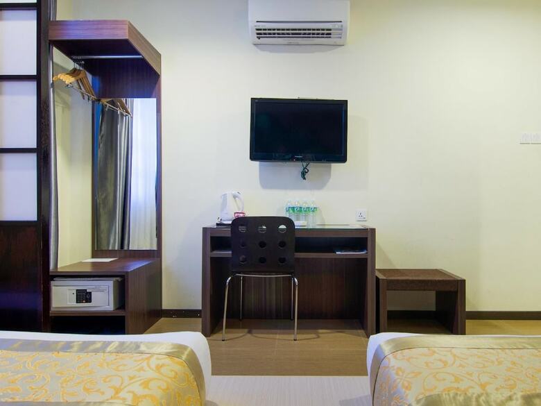 Eight Days Boutique Hotel @ Impianemas Skudai
