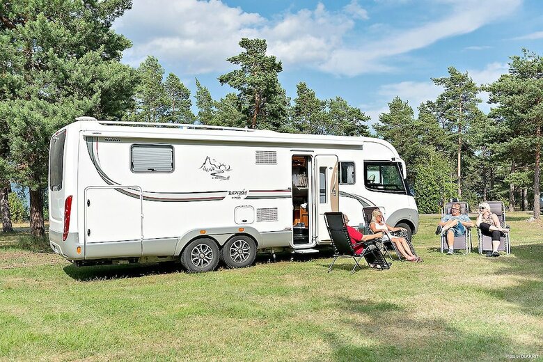 First Camp Okn�