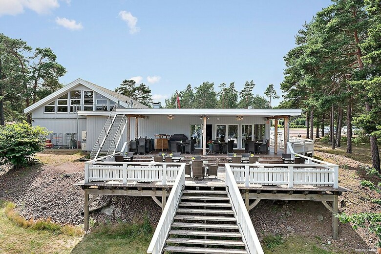 First Camp Okn�