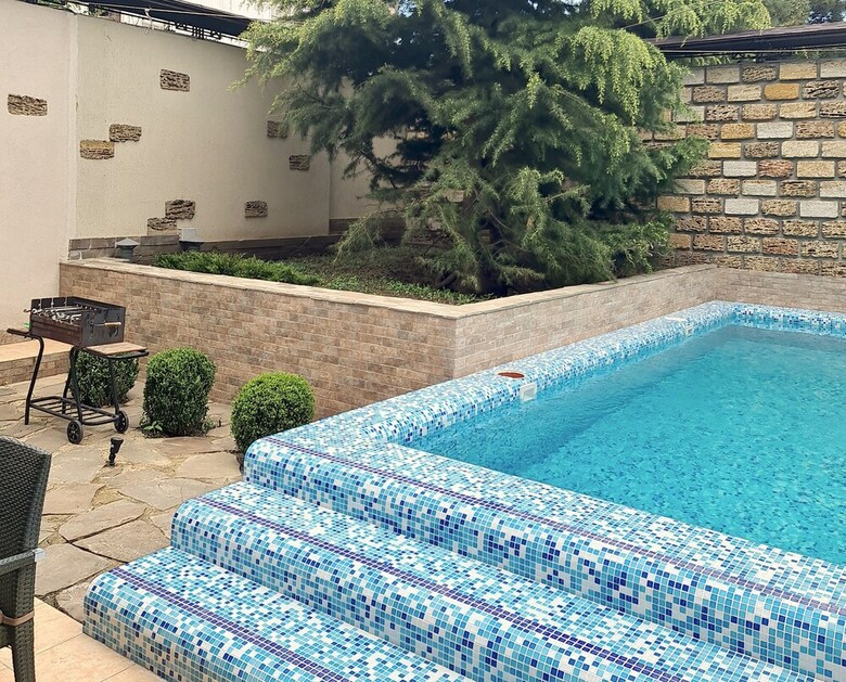 Arcadia Villa