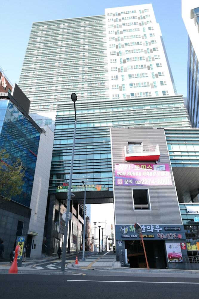 Apartamentos Myeongdong Studio