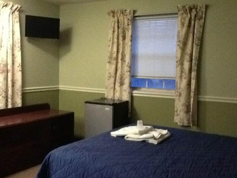 Hotel Brookside House