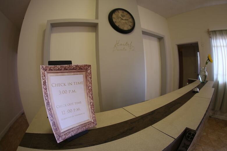 Hotel Hostel Punto 72