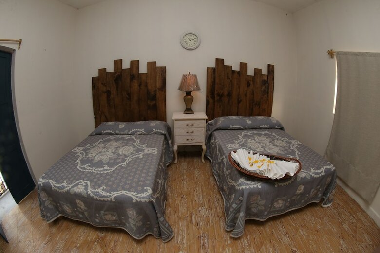 Hotel Hostel Punto 72