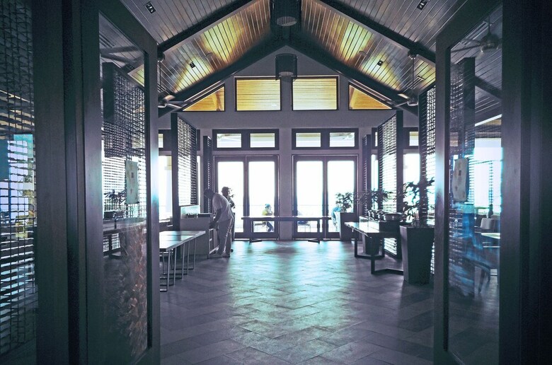 Hotel Acea Subic Bay