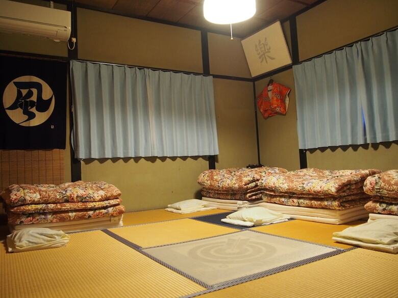 Hostal Kakure-yado Yuji-inn - Hostel