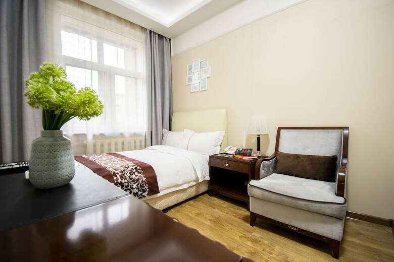 Mika Hotel