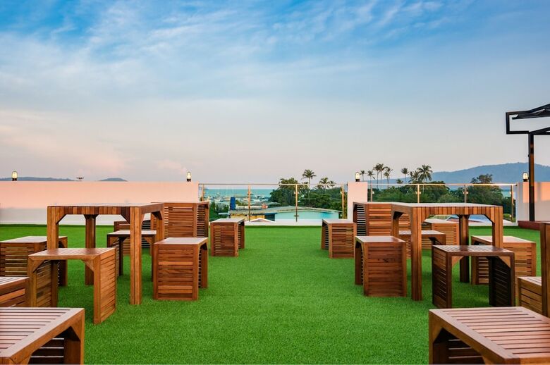 Hostal Phuket Marine Poshtel