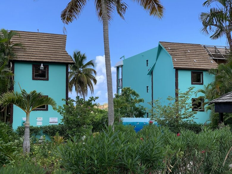 Hotel Emerald Beach Resort