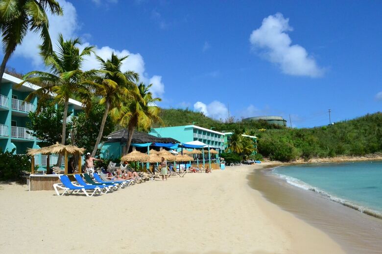 Hotel Emerald Beach Resort