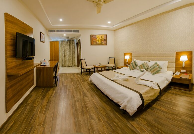 Hotel The India Benares