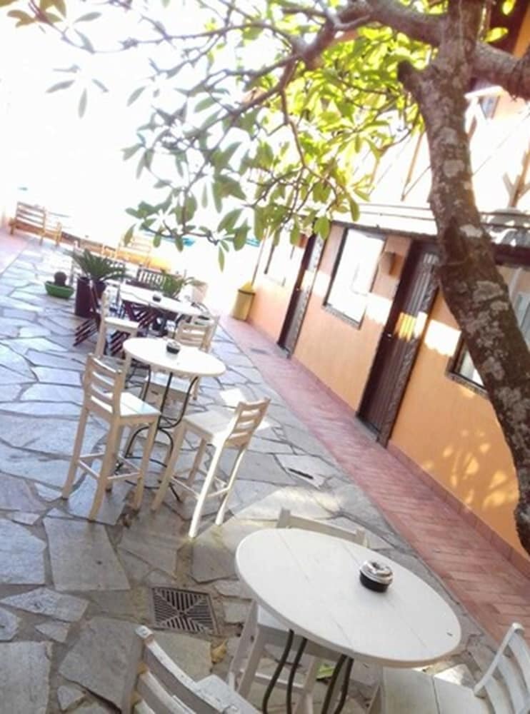 Hostal Bamboo B�zios Hostel