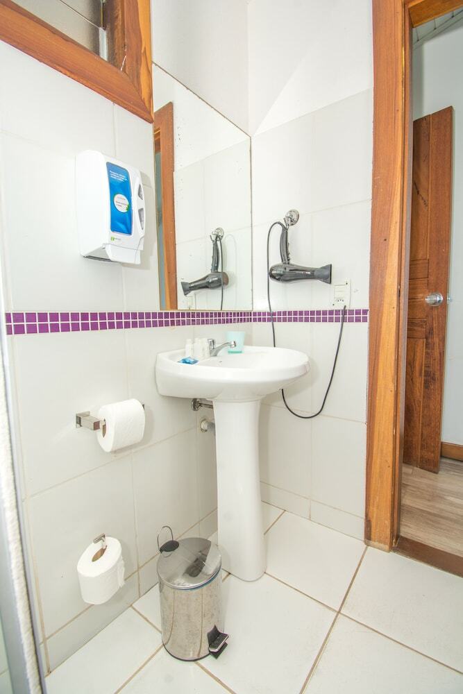 Hostal Bamboo B�zios Hostel
