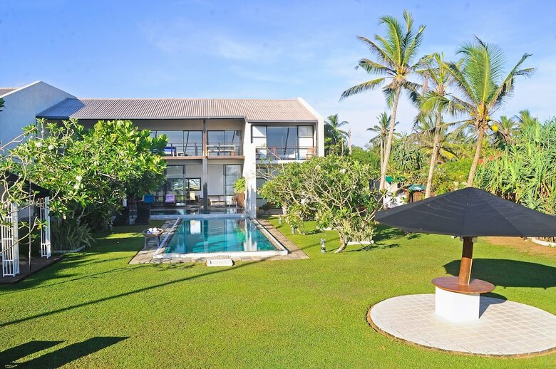 Mirissa Beach Villa