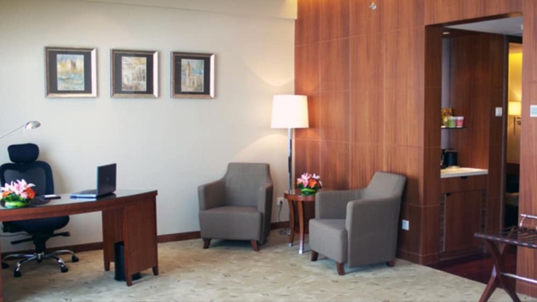 Hotel Paris Pan-island