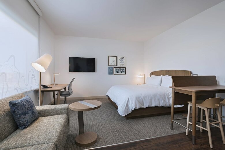 Hotel Element Palmdale