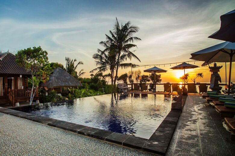 Hotel The Ocean Villas Sunset Ceningan