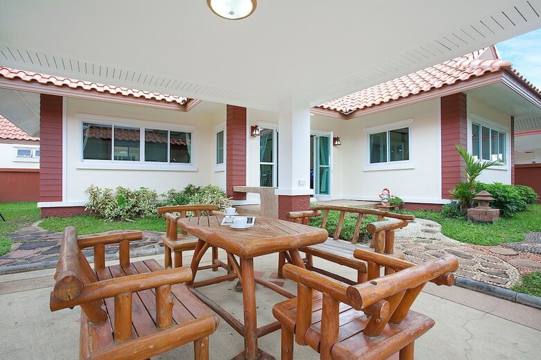 Villa Baan Thai Lanna Pattaya