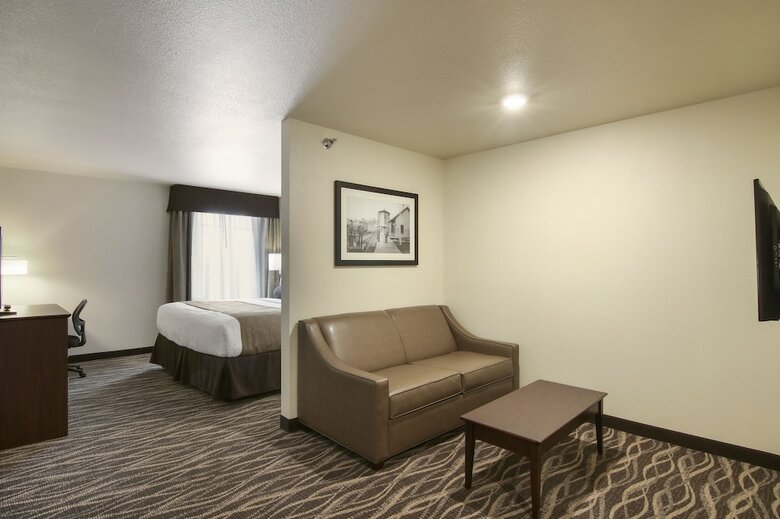 Hotel Cobblestone Inn & Suites - Menomonie
