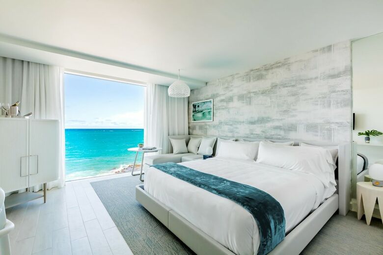 Serafina Beach Hotel